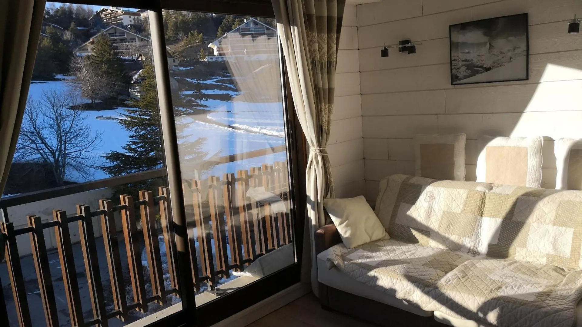 Joli Studio A La Montagne Auron